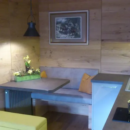 Schneeberger Apartment *